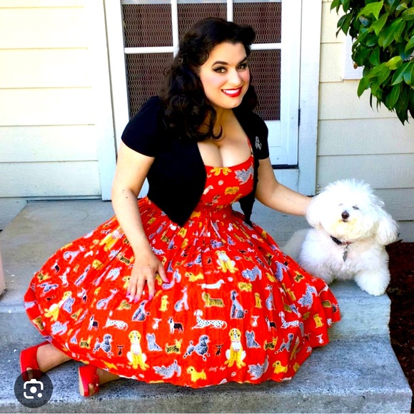 Bernie Dexter Dresses & Skirts - Bernie Dexter Vibrant Red and Cream Dress